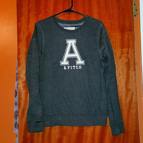 ABERCROMBIE SWEATSHIRT - Picture 1 of 7
